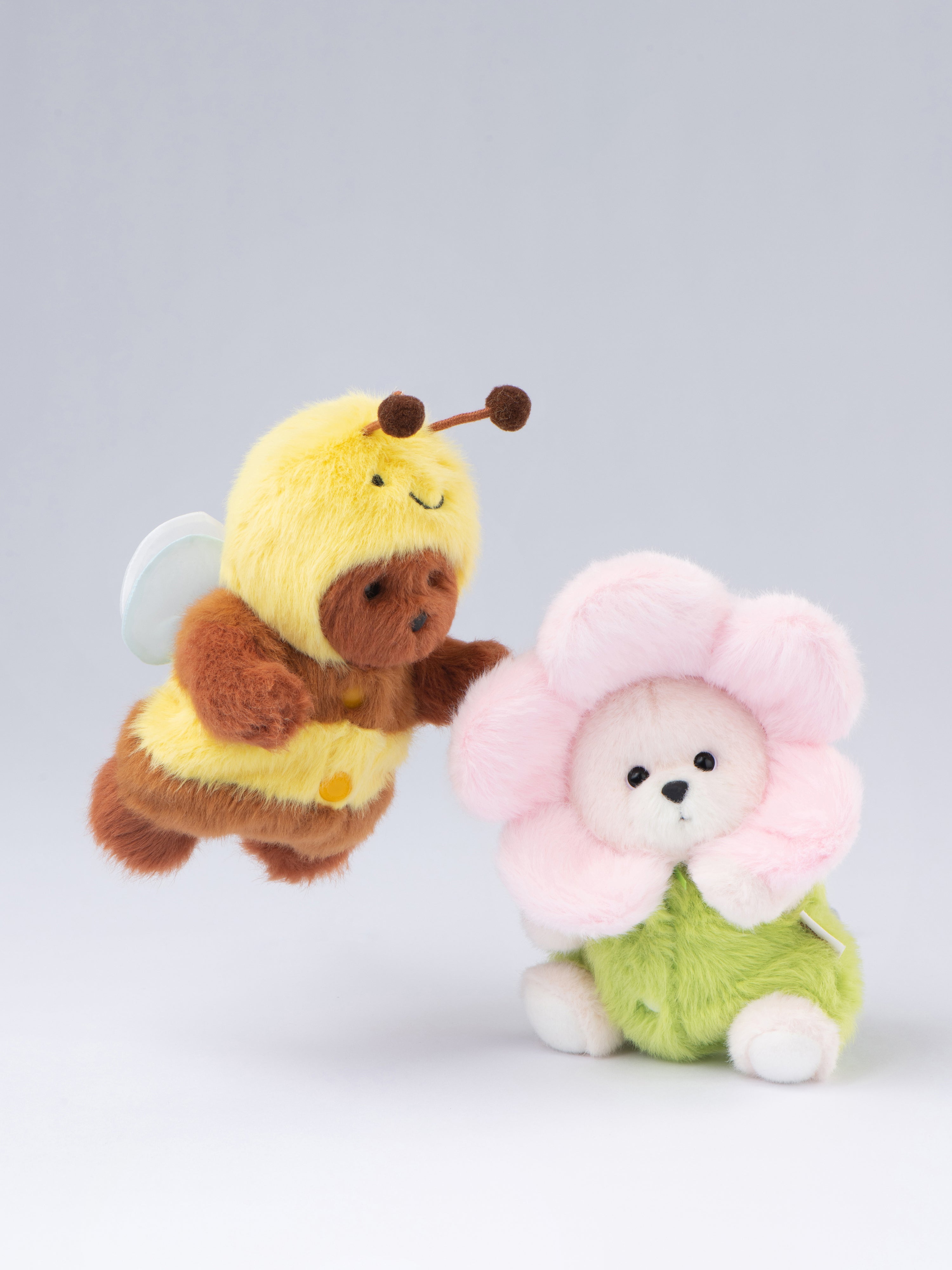 Lina Bear Flower Petal with Keychain - Pink (15cm)
