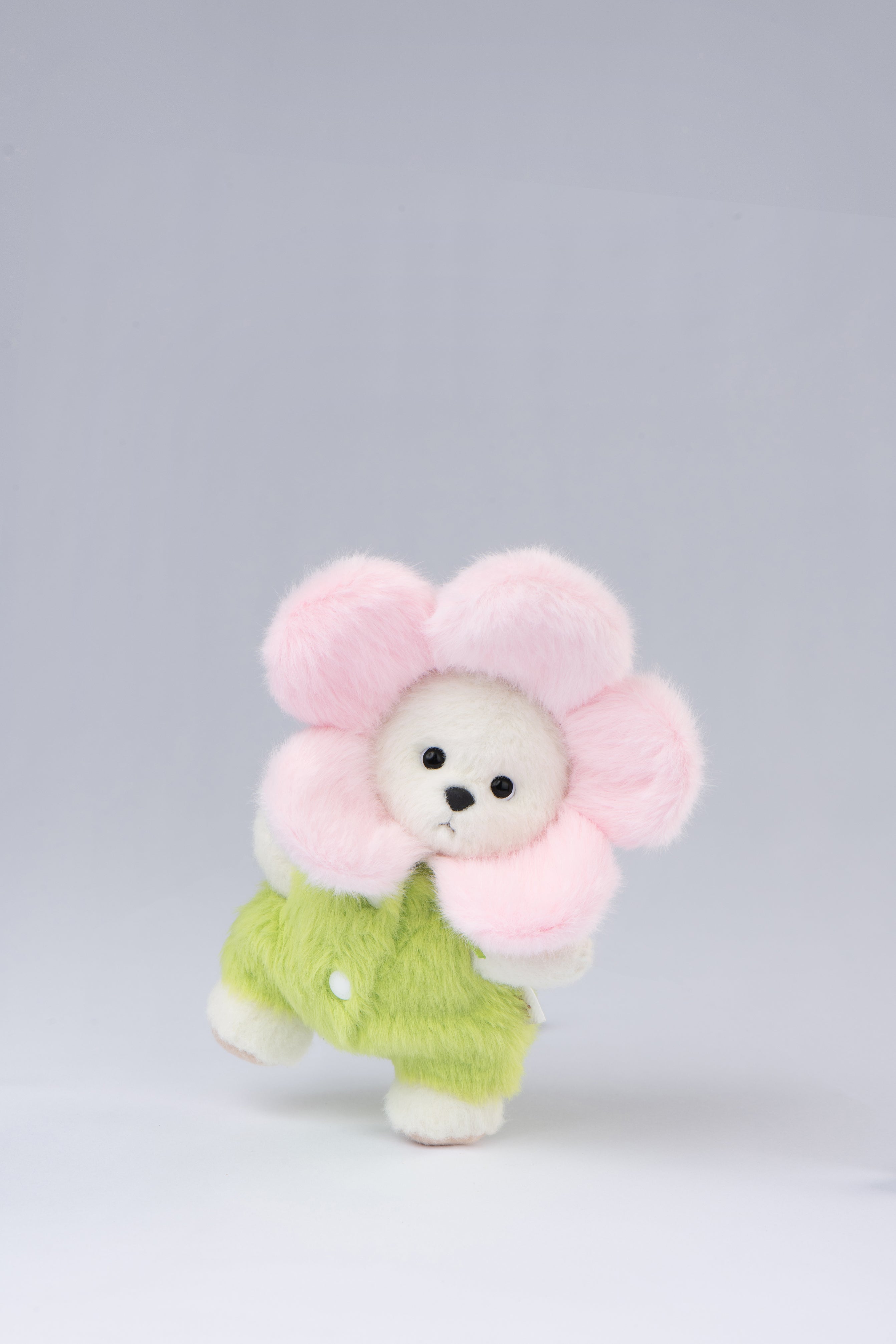 Lina Bear Flower Petal with Keychain - White (15cm)