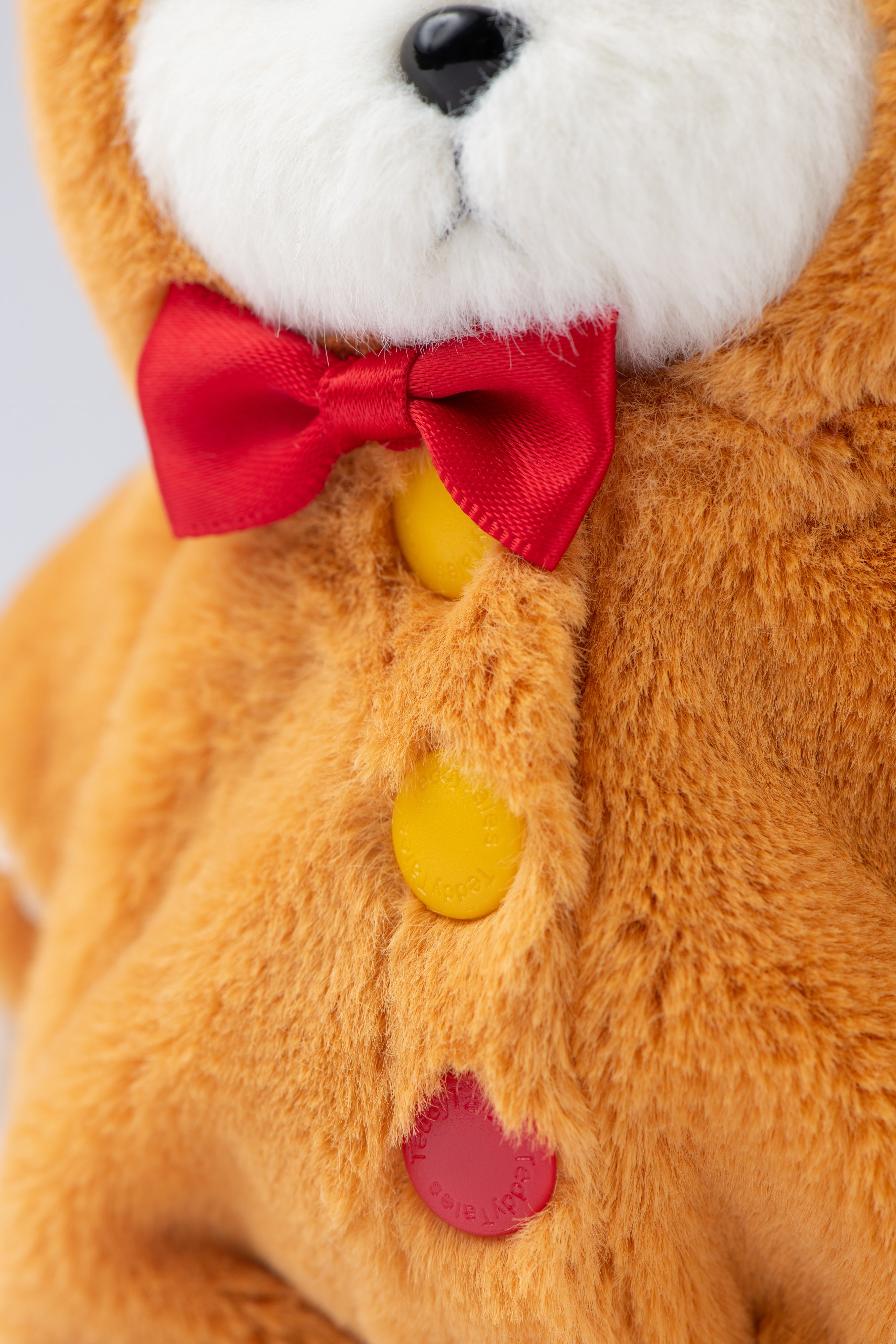 Lina Bear Christmas Gingerbread with Keychain - White (15cm)