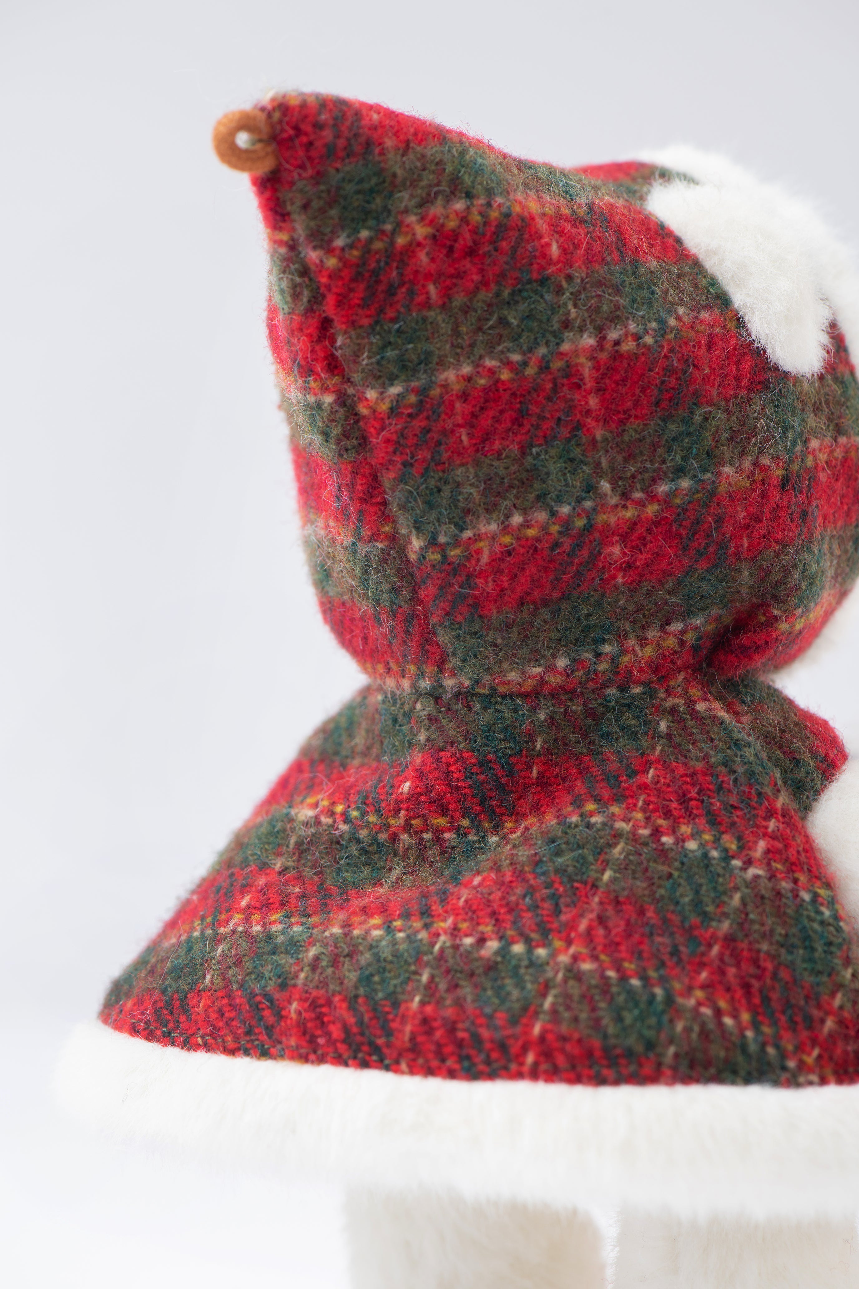 Lina Bear Red Checkered Cloak with Keychain - White (15cm)
