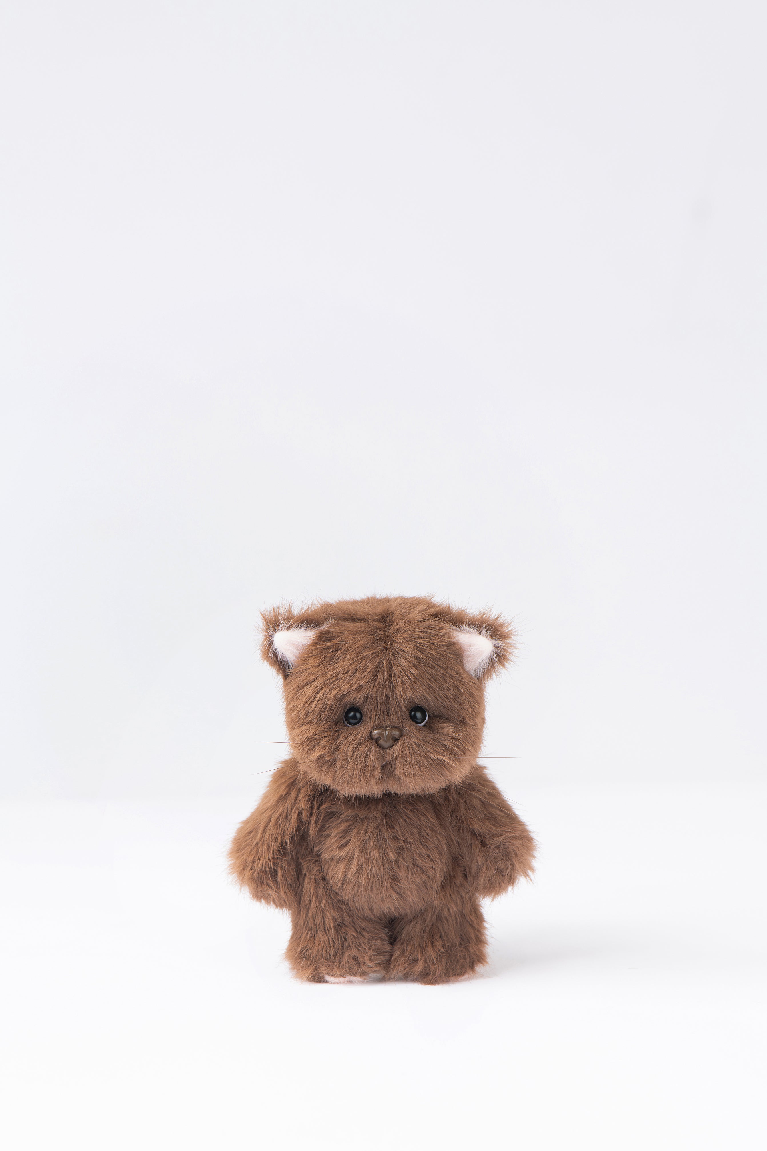 Lina Meow Khaki Cloak with Keychain - Tiramisu Brown (12cm)
