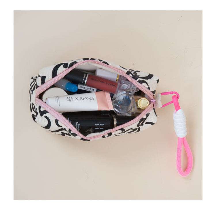 Textual Canvas Lanyard Pencil Case - Pink
