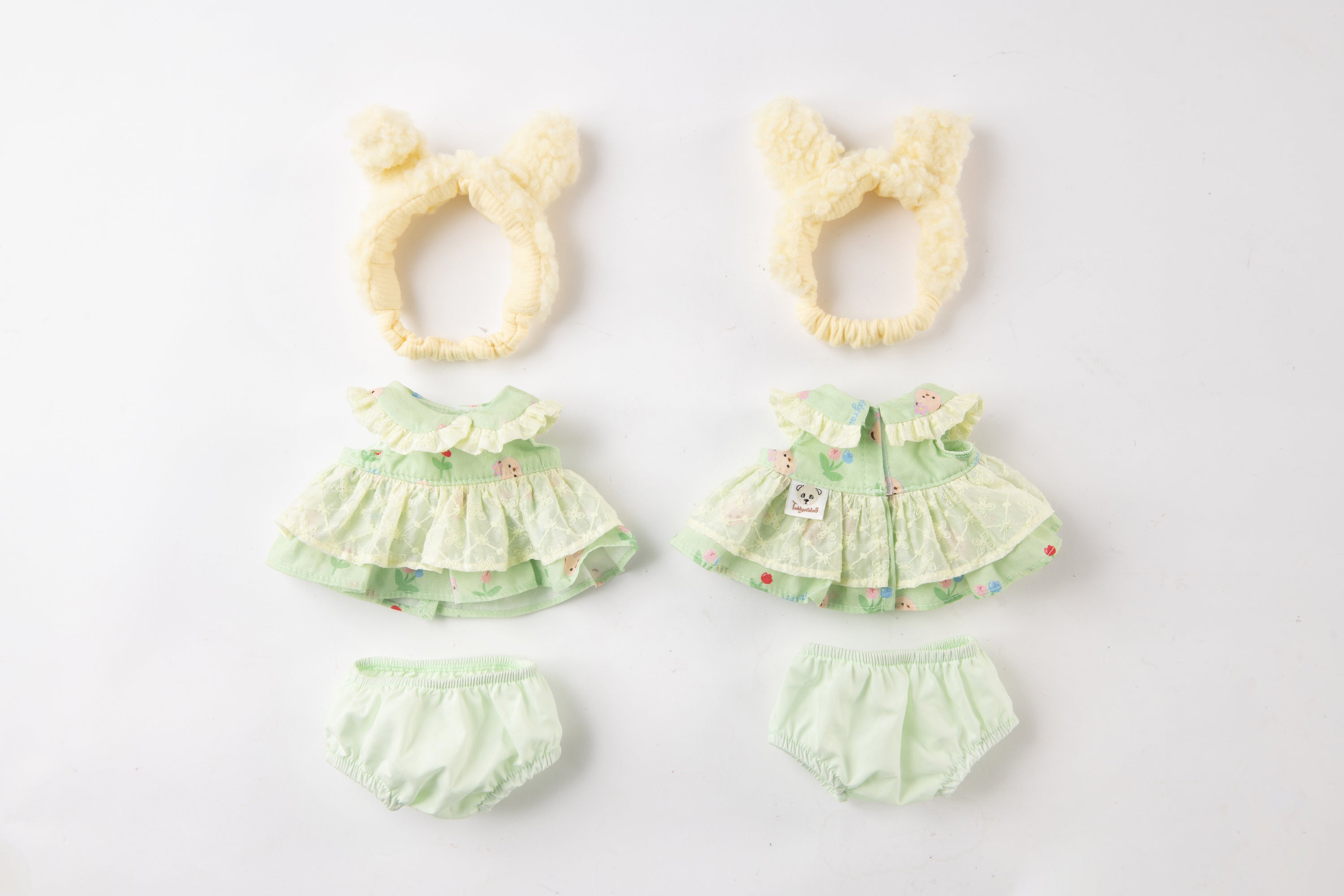 Green Lily Dress - Outfit (20cm)