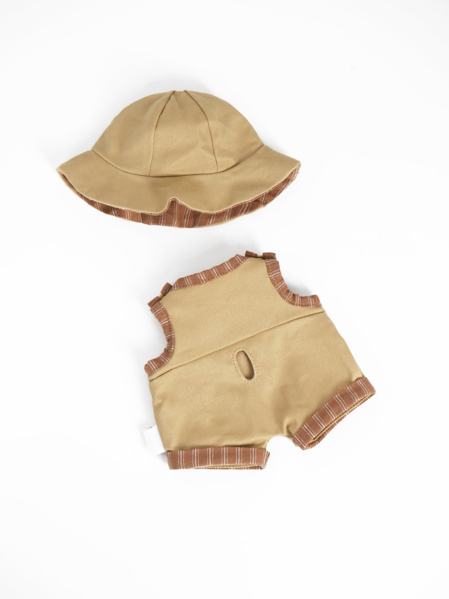 Explorer - Outfit (20cm)