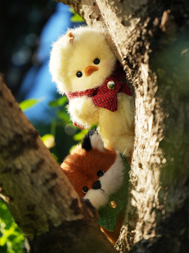 Lina Chick Red Checkered Cloak with Keychain (12cm)
