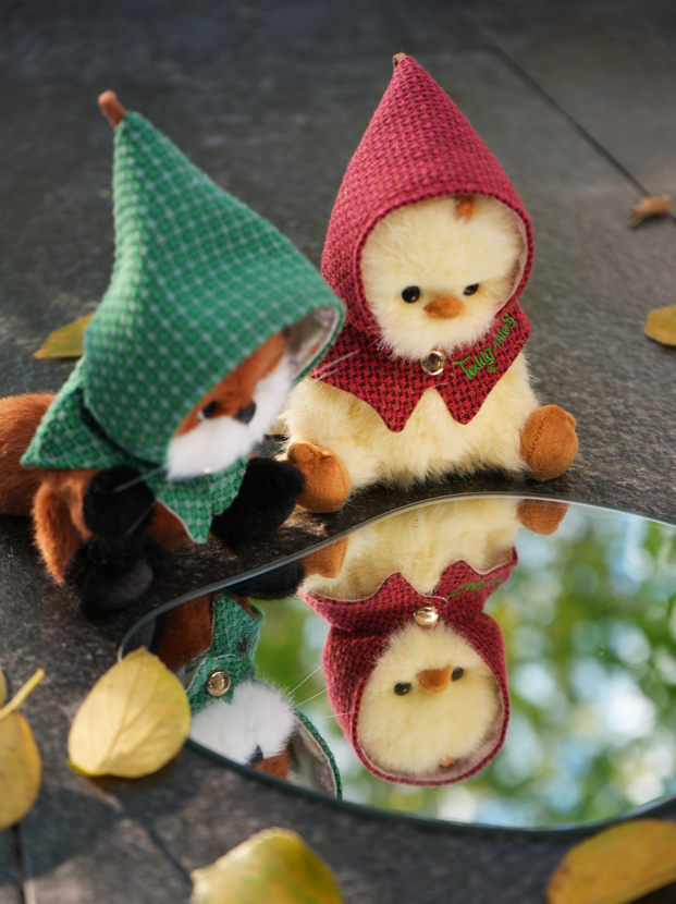 Lina Chick Red Checkered Cloak with Keychain (12cm)
